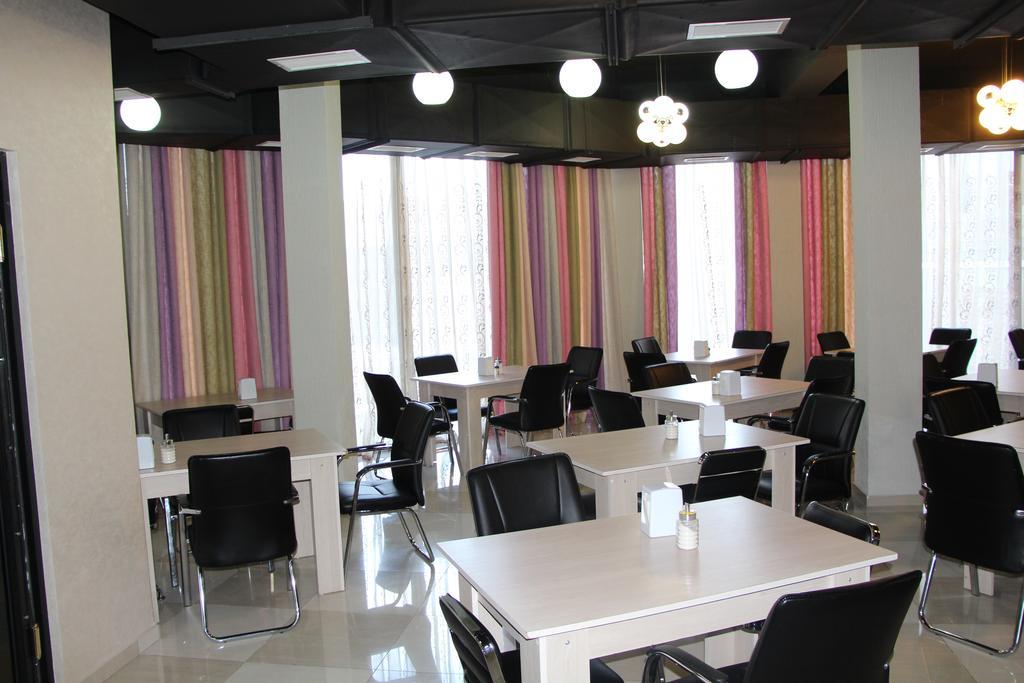 Legacy Hotel Batumi Kültér fotó